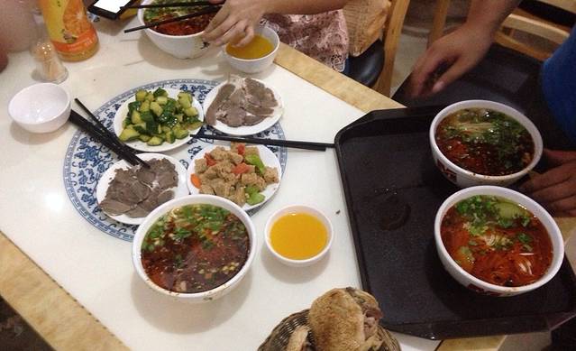 洪湖里拉面(总店)