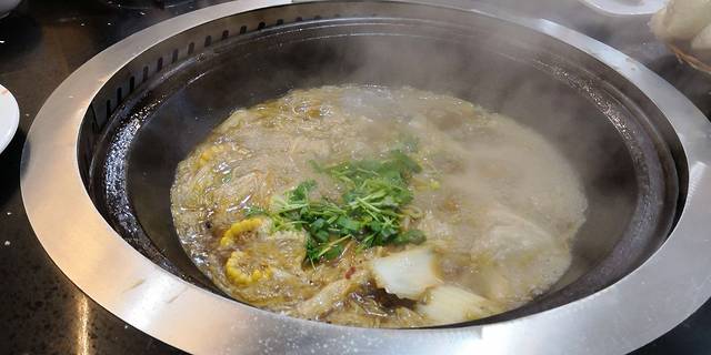 徐家小院木火铁锅炖(机场大街店)