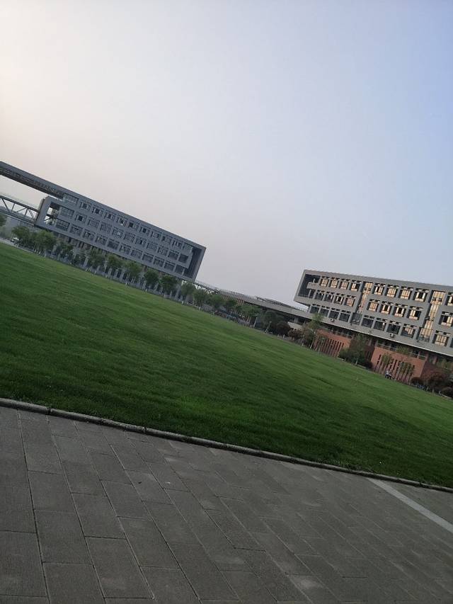 长江大学