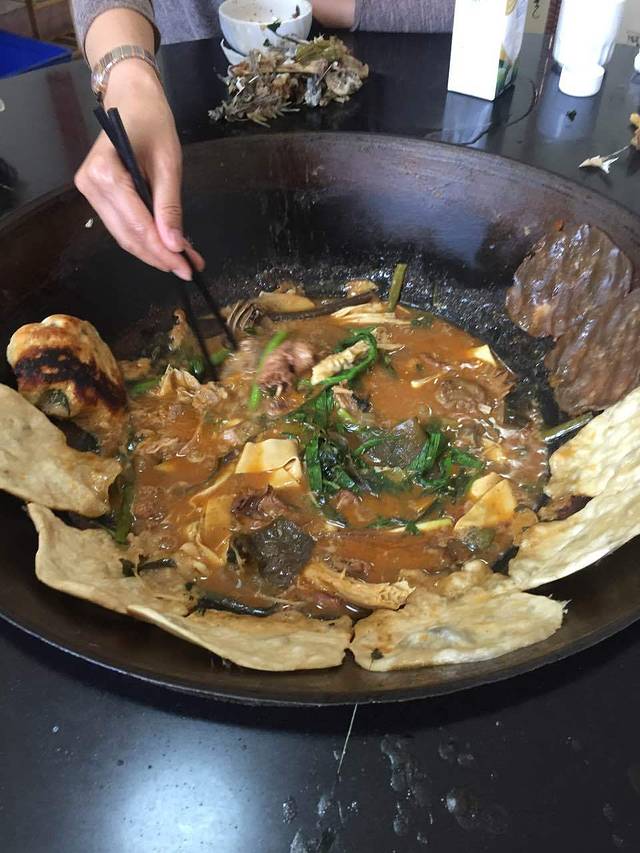 尚城农家小院正宗柴火灶