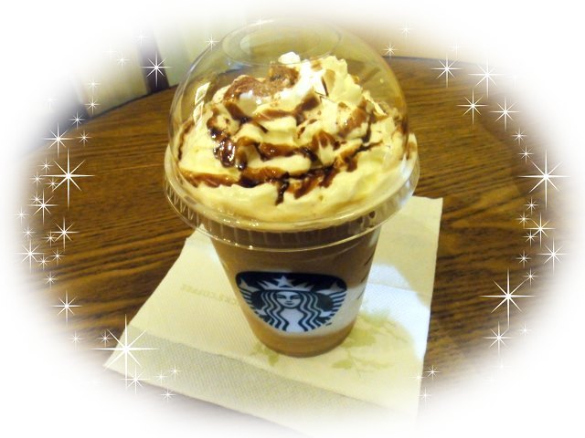 星巴克(沈阳佳兆业广场店)