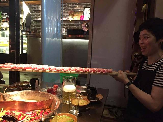 辣伍鲜毛肚老火锅(元一店)