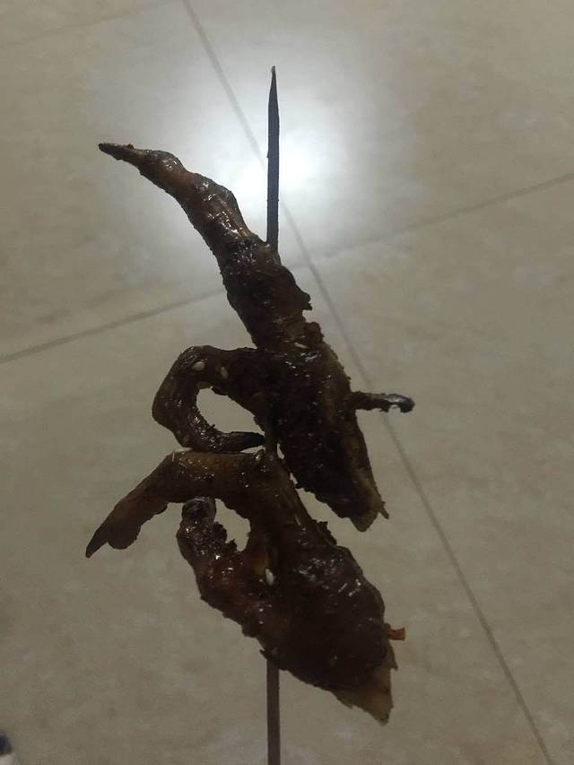 鑫青梅碳烤活鱼(金城湾花园店)