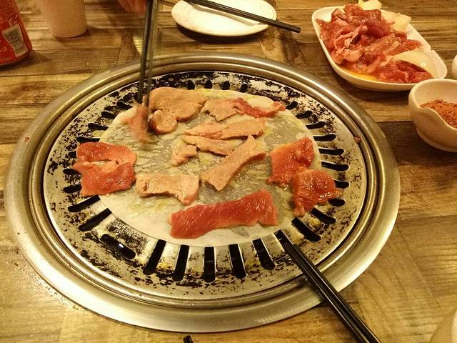 张一手原生态烤肉(首座时代店)