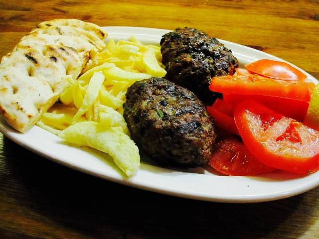 Kalamaki club by pat