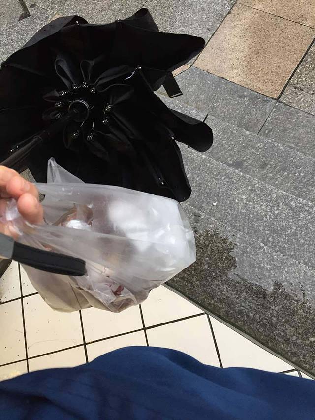 颜家辣酱鸭(林校店)