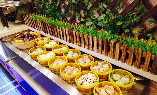 德隆鲜味自助火锅(金地店)