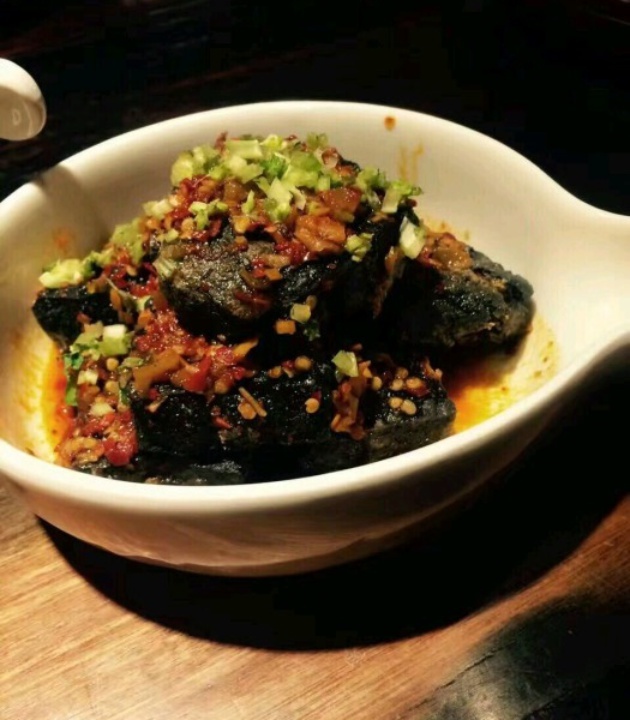 老湘亲·品鉴湘菜(湖里万达店)