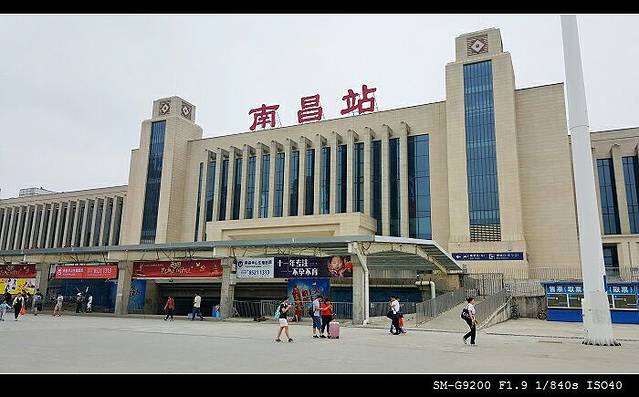 南昌火车站-东广场