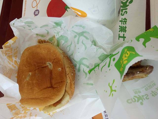 华莱士·全鸡汉堡(范市店)