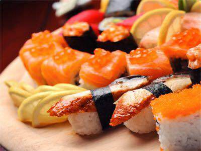 鱼旨寿司(集美万达店)