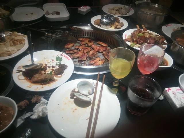 华莱士·全鸡汉堡(蜀峰店)