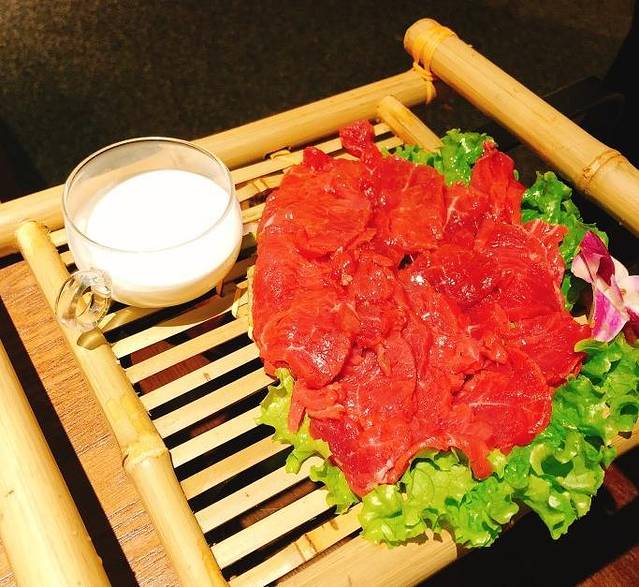 盡膳口福跷脚牛肉火锅(国贸商城店)