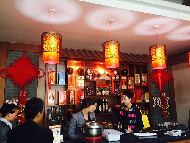 大漠留香烧烤餐厅