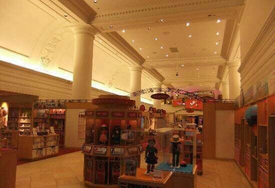 美利坚女孩之境