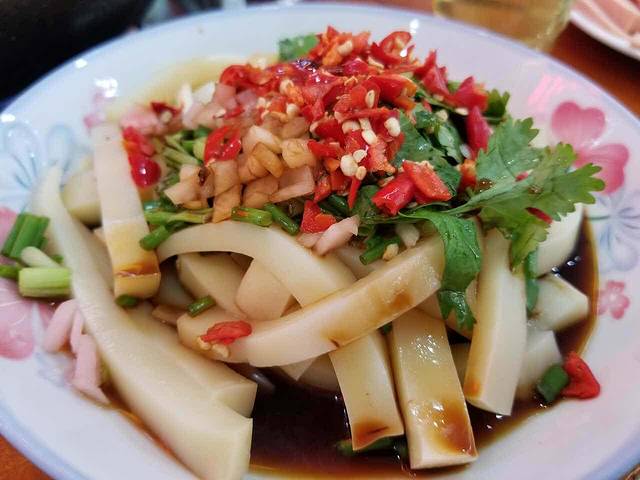 织金豆米腊肉火锅