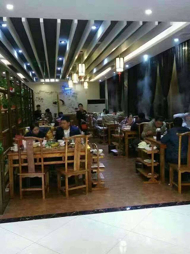 朝天门火锅(河南辉县店)