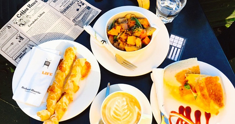 Robert Harris Cafe