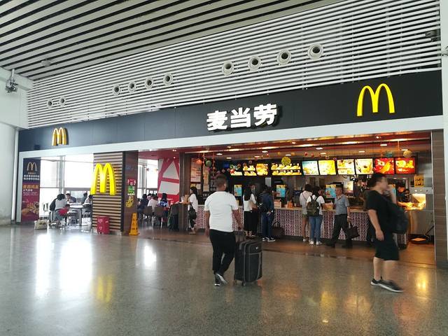 麦当劳(东站店)