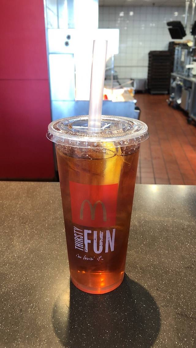 麦当劳(安吉胜利店)