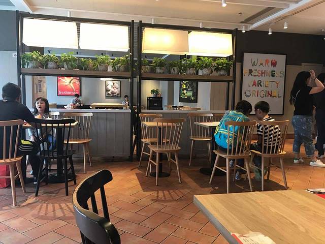 肯德基(新添大道店)