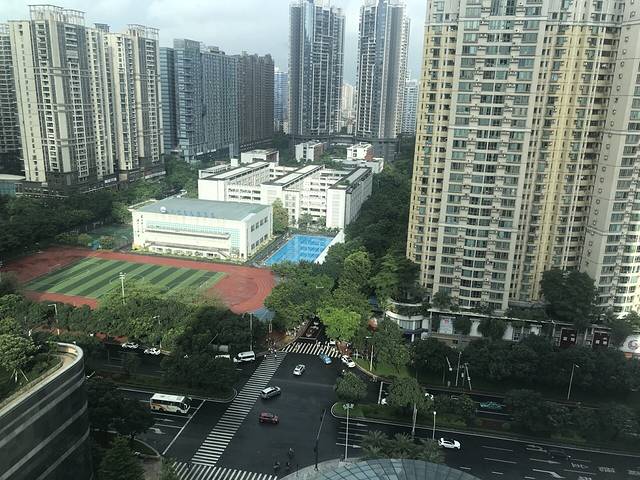 广州珠江新城假日酒店·天际餐厅