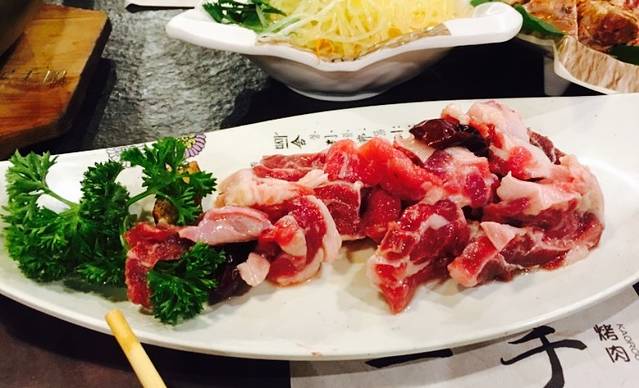 一手炭火烤肉专门店