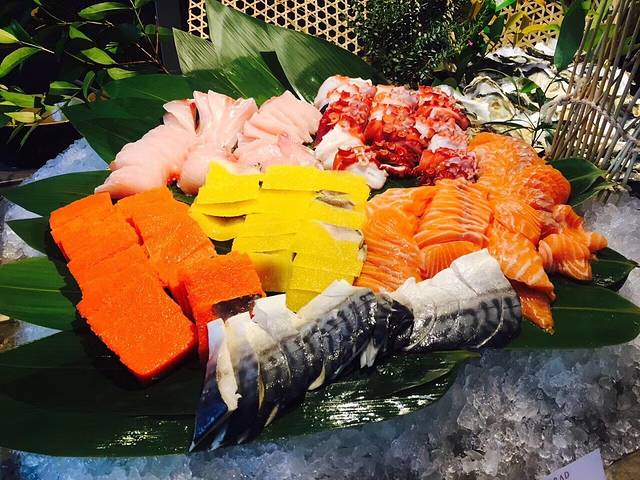 广州康莱德酒店·SENSE尝市自助餐厅·和牛涮涮锅