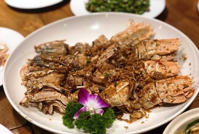 SinoThai Seafood Restaurant