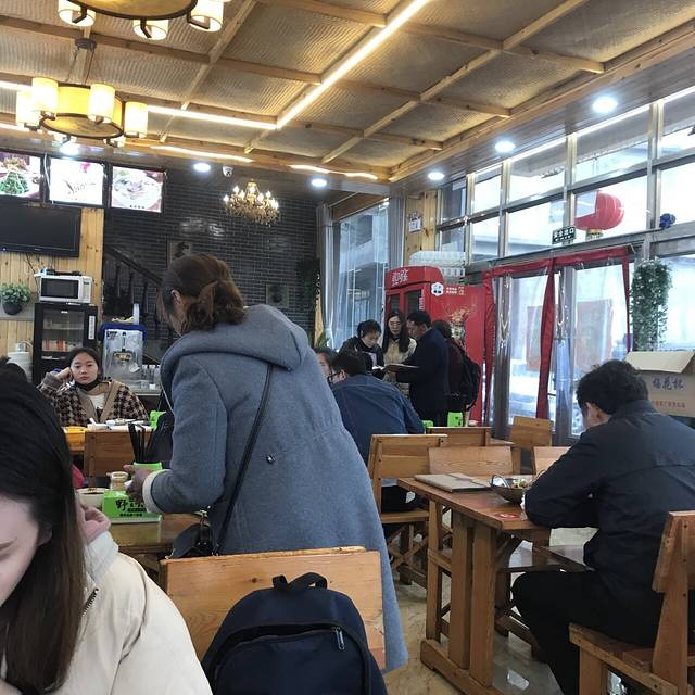 芙蓉阁美食广场