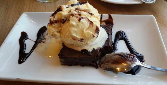 必胜客(诺亚新天地店)