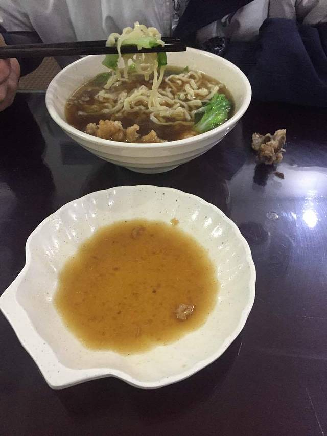 孝亮面馆(水头店)