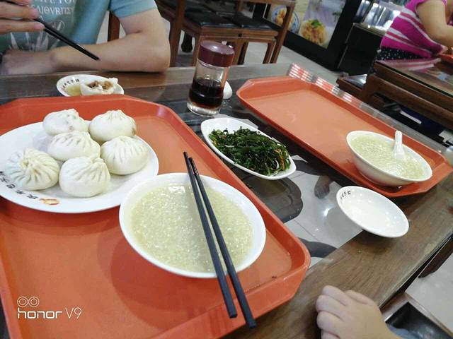 庆丰包子铺(建华南路店)