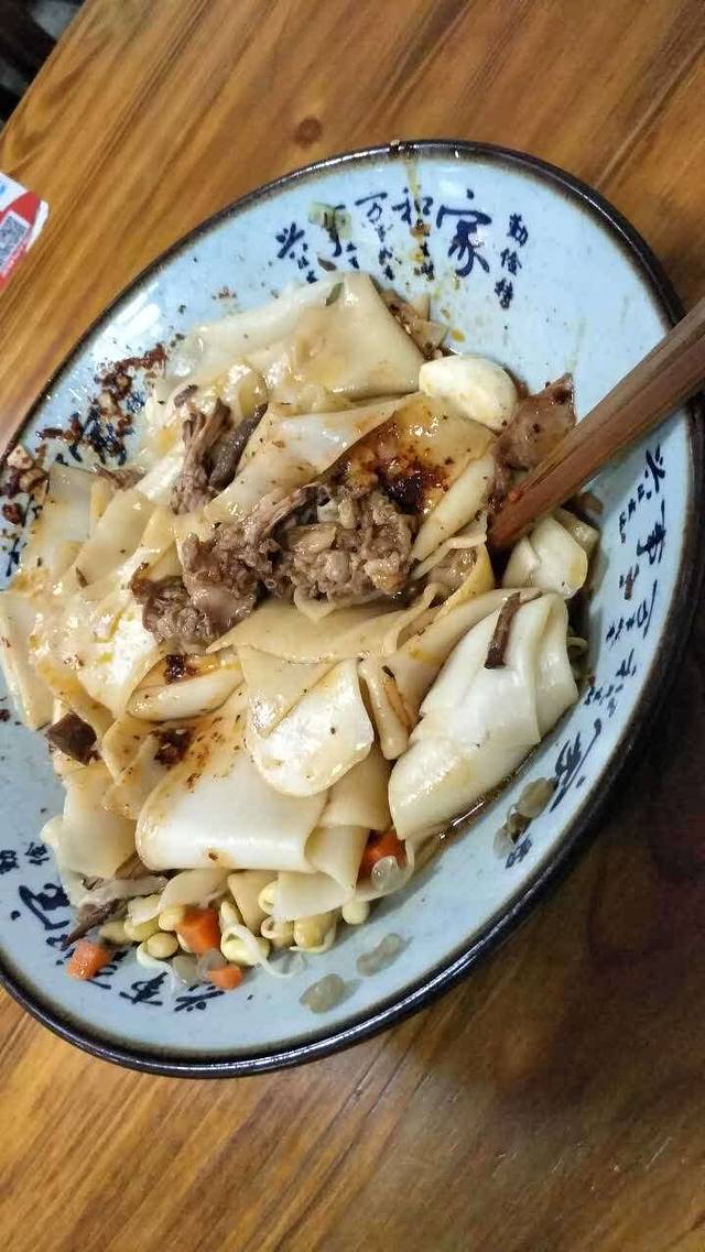 胡家腊汁肉揪面片(中铁·尚都城店)