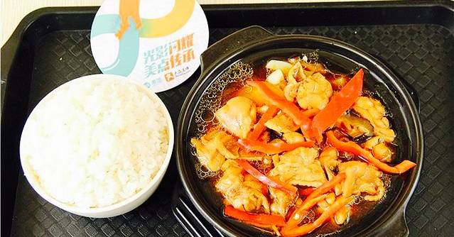 济南府黄焖鸡米饭