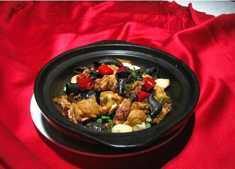 仟佰味黄焖鸡米饭(厦大学生公寓店)