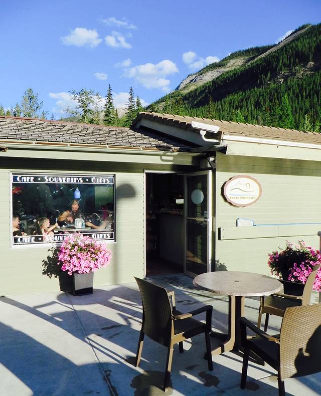 Fiddle Valley Cafe Miette Hot Springs