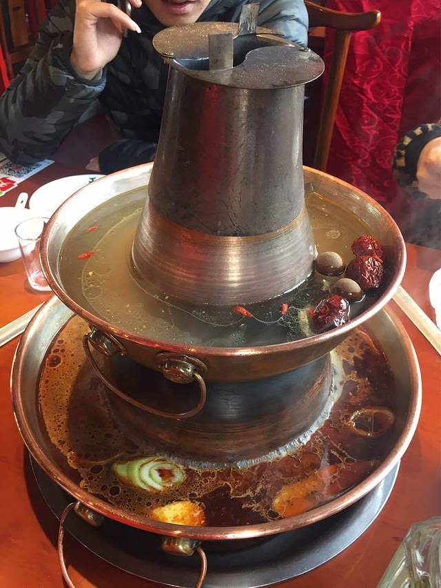 皇城根北京风味主题餐厅(同丰路店)