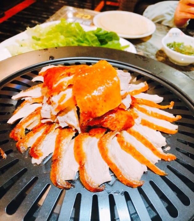 炉鼎聚北京烤鸭(中心广场店)