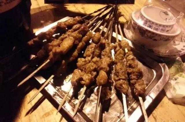 新疆食府(华龙店)