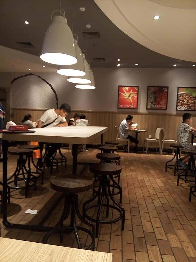 肯德基(新乡健康路店)