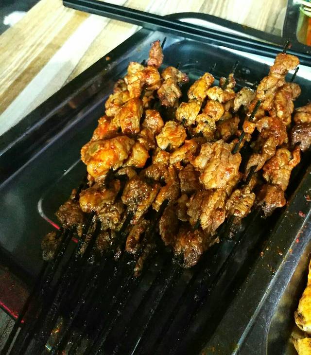 青海名吃尕张娃烤肉(海湖总店)