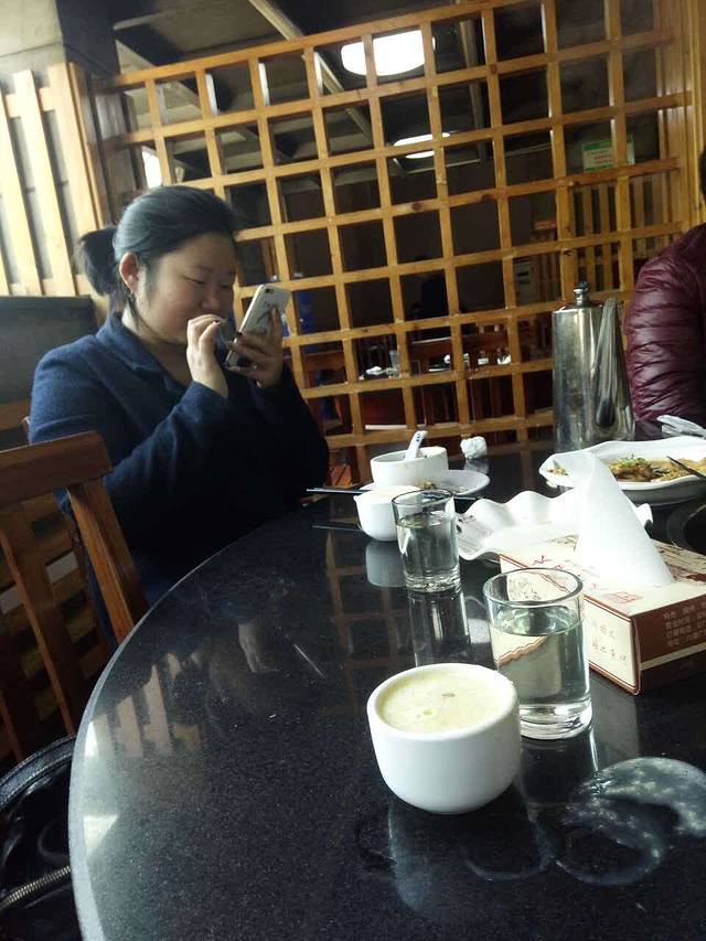 李二鲜鱼村(三堰店)