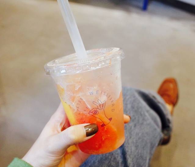 WEIIIIIIRD SELECT STORE(东方金座店)