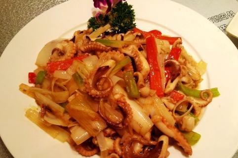 阳光家常菜(奥体店)