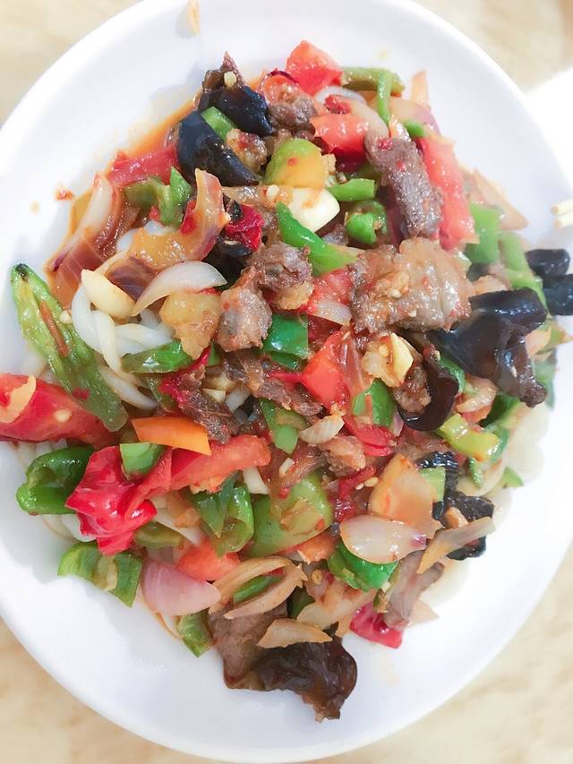 新疆风味冷水鱼庄(友谊峰路店)