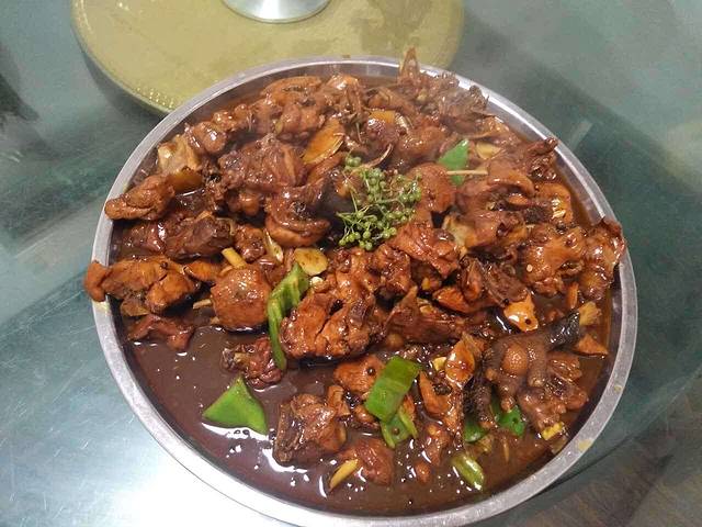 莱芜花椒鸡山里人家(徐家河店)