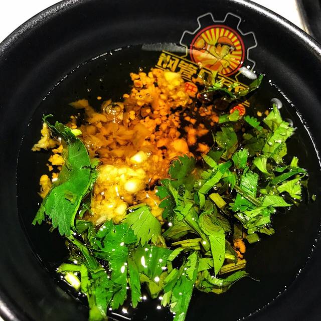 钢管厂五区小郡肝火锅串串香(华兴街店)