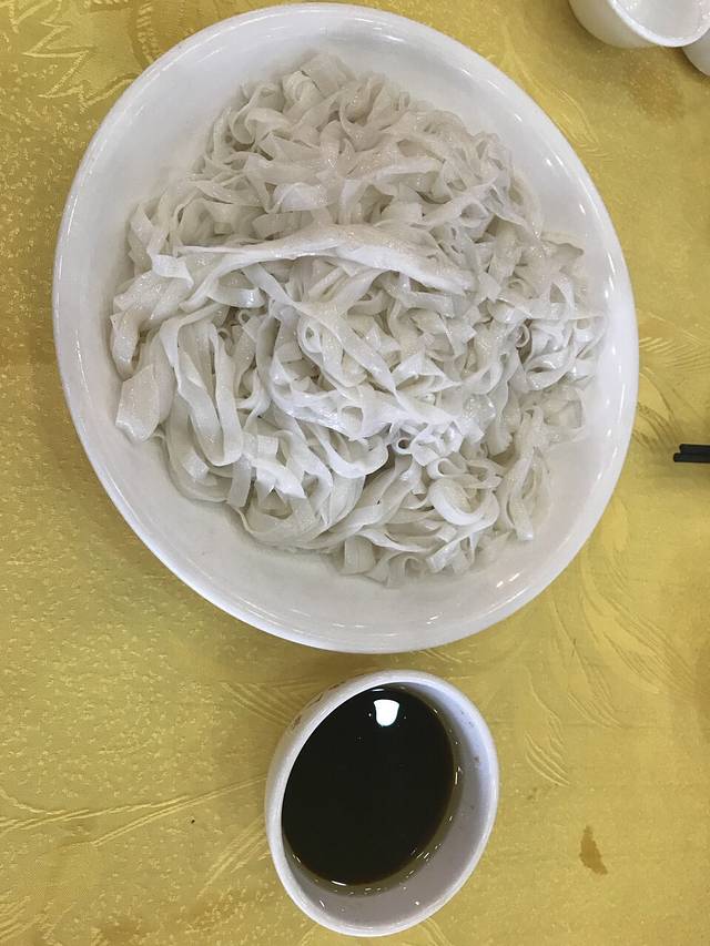 鸿福酒家(潘州广场店)