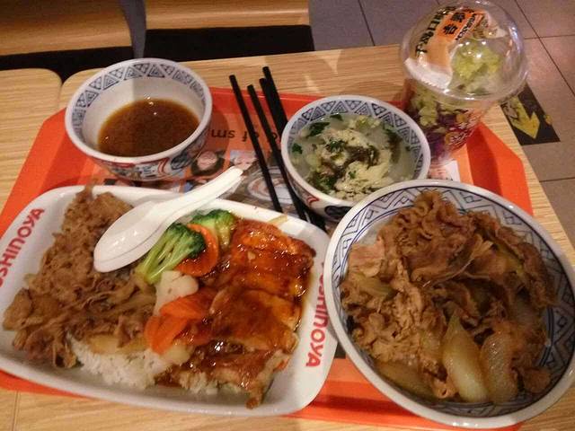 吉野家(新辰天地南区店)